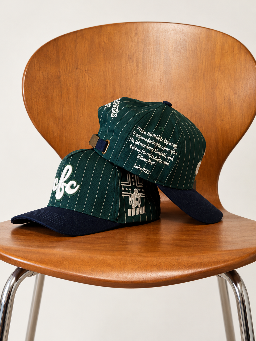 Man wearing the CFC snapback